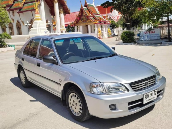 รถบ้านๆHonda City typez ปี2002