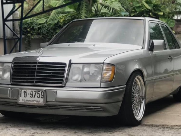 Benz w124 230e m111 auto น้ำมันล้วน