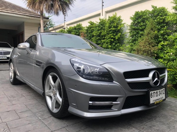 ?Benz SLK 200 AMG R172 ปี 2012 ?