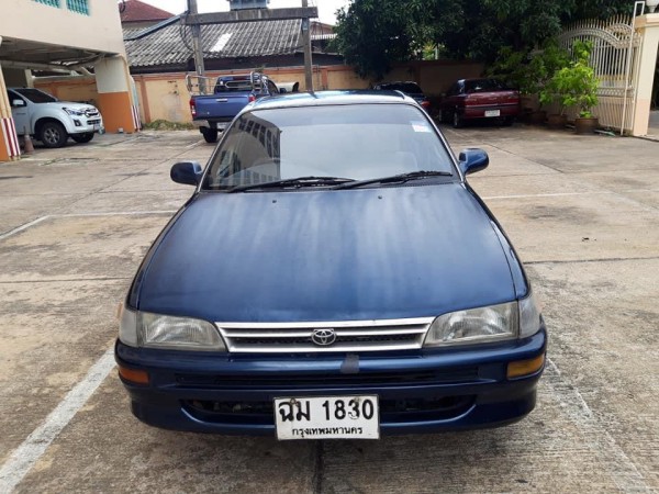 Toyota Corolla สามห่วง ปี 1992 สีน้ำเงิน