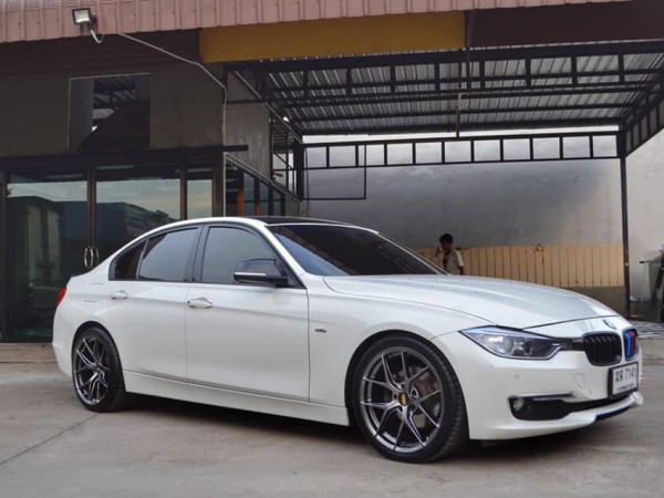 BMW Series 3 320D ปี 2013 โฉมF30