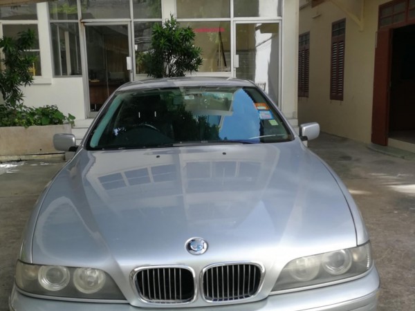 ขาย BMW Series 5 E39 523ia ปี 2001 สี บรอนซ์