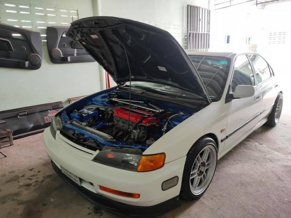 Honda accord ท้ายก้อนเดียว ปี 94