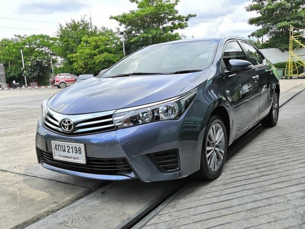 TOYOTA #ALTIS 1.6 G 2015 AT ราคาเบา