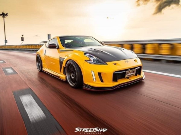 Nissan 370Z Varis Arising-II