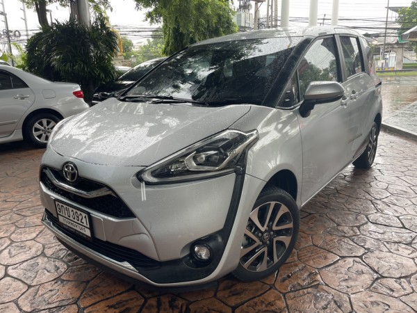 TOYOTA SIENTA 1.5 V ปี2019