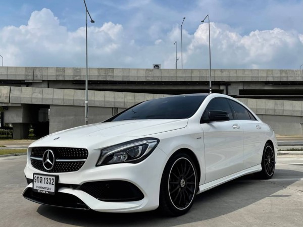 2019 Mercedes-Benz CLA250 AMG Dynamic (Night Edition)