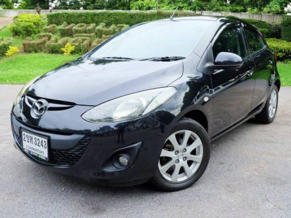 2012 Mazda 2 Hatchback (5 ประตู) สีดำ