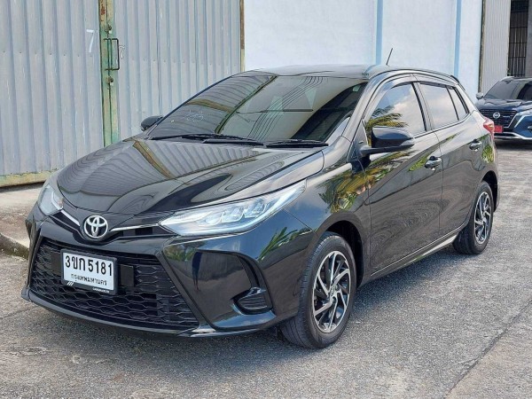 2020 Toyota Yaris à¸ªà¸µà¸”à¸³