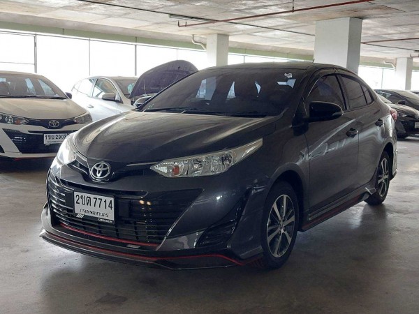 2019 Toyota Yaris à¸ªà¸µà¹€à¸—à¸²