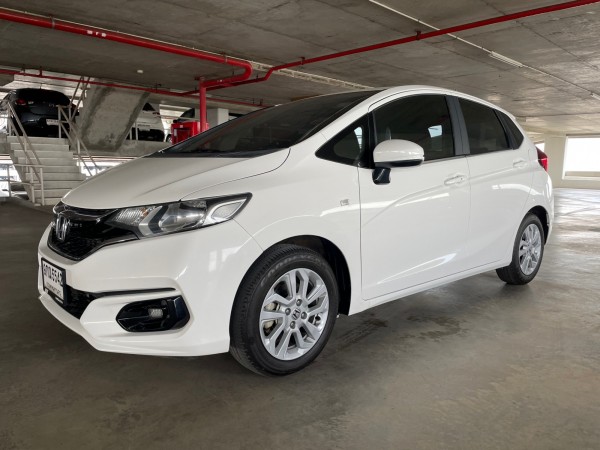 2019 Honda Jazz GK สีขาว