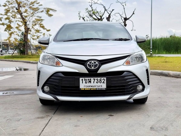 2015 Toyota Vios à¸ªà¸µà¹€à¸‡à¸´à¸™