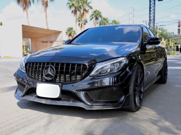 Mercedes-Benz C-Class C300 AMG สีดำ