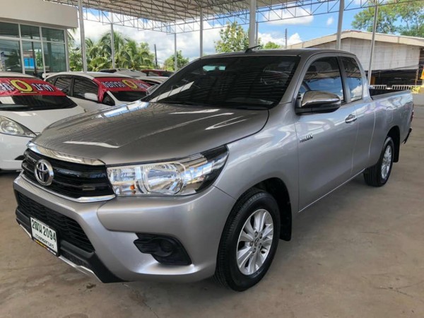 Toyota Hilux Revo Double cab ปี 2018 สีเทา