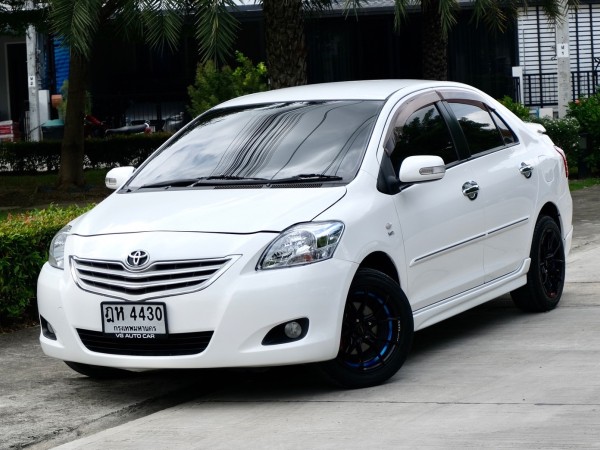 Toyota vios 1.5E ออโต้ เบนซิน ปี2010 สีขาว ฟรีดาวน์