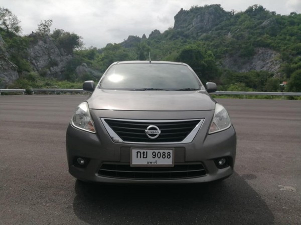 Nissan Almera ปี 2013 สีเทา