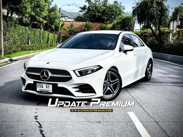 Mercedes Benz A200 AMG Dynamic คำเดียวเลยนะ โคตรสวยคะ