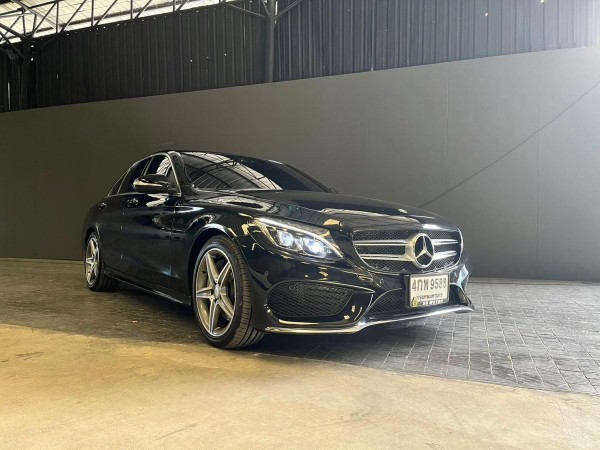 2015 Mercedes-Benz C-Class W205 C300 สีดำ