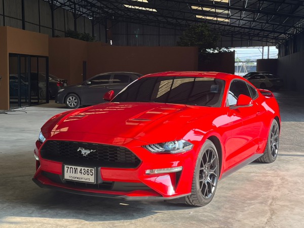 2019 Ford Mustang สีแดง