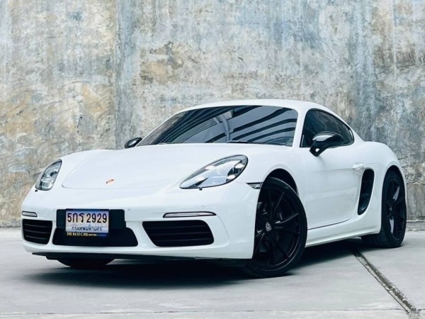 2017 Porsche Cayman 718 สีขาว