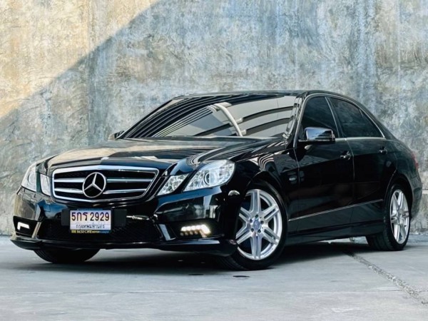 2011 Mercedes-Benz E-Class E250 CGI 2012 สีดำ