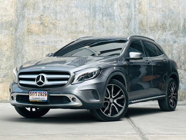 2016 Mercedes-Benz CLA-Class C118 CLA200 สีเทา