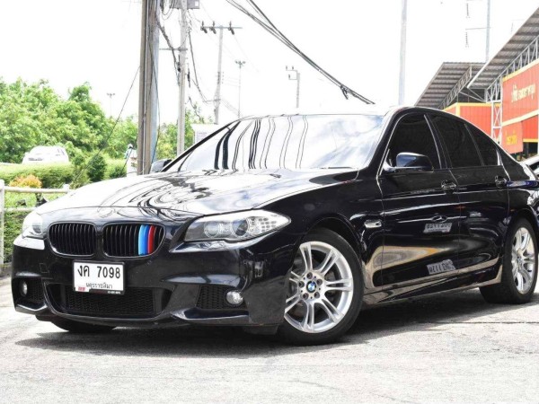 2012 BMW 528i M SPORT F10 สีดำ