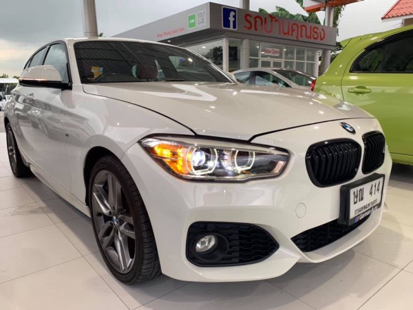 BMW 1 Series F20 118i ปี 2016 สีขาว