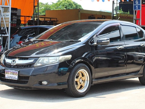 ฟรีดาวน์ จัดท่วม ไม่เก็บจัดโอน 2010 Honda City 1.5 V i-VTEC AT สีดำ เกียร์ออโต้