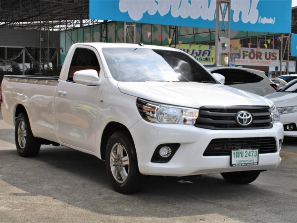 ราคาพิเศษ จัดเหลือเงินยังได้ 2016 Toyota Hilux Revo 2.4 J M/T ตอนเดียว สีขาว เกียร์ธรรมดา