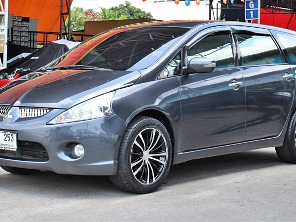 2008 Mitsubishi Space Wagon 2.4 GLS Limited AT สีเทา เกียร์ออโต้ ทิปโทนิค INVECS II
