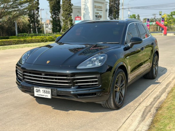 2020 Porsche Cayenne E-Hybrid สีดำ