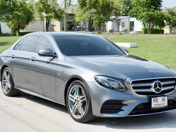 2017 Mercedes-Benz E-Class W212 E350 สีเทา