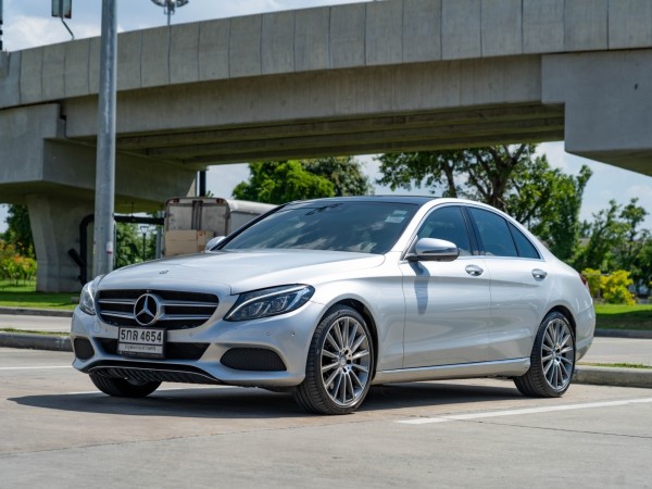 2016 Mercedes-Benz C350e AMG Dynamic สีเงิน