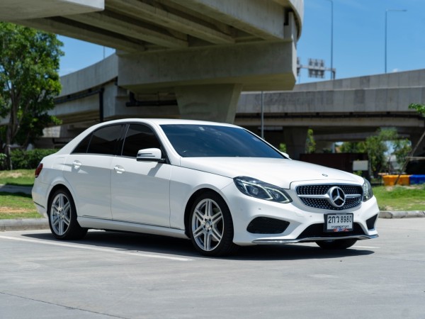 2014 Mercedes-Benz E-Class W212 E300 สีขาว