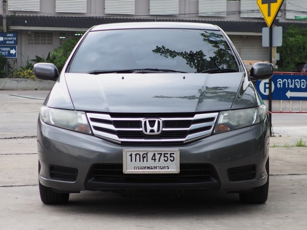 2013 Honda City สีเทา