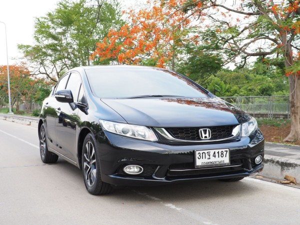 2014 Honda Civic FB สีดำ