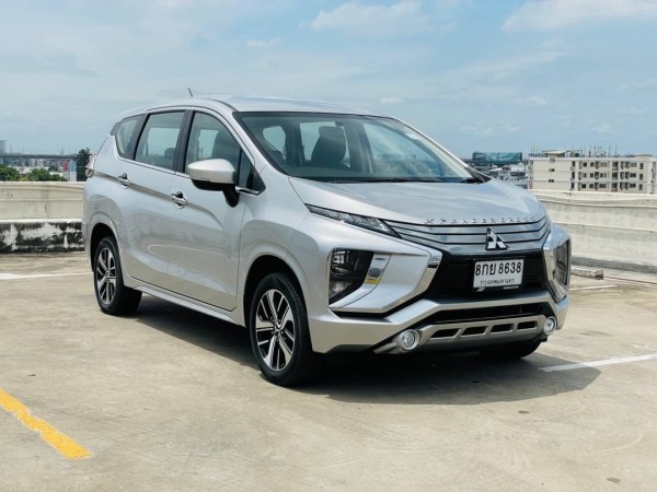 2019 Mitsubishi Xpander สีเงิน