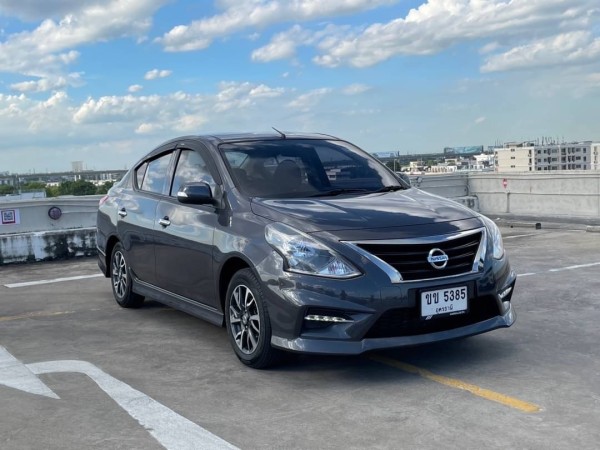 2019 Nissan Almera สีแดง