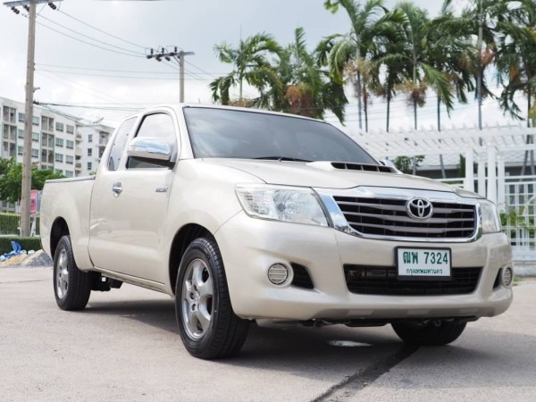 2012 Toyota Hilux Vigo Prerunner (Cab) สีทอง