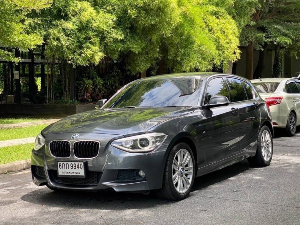 2014 BMW 1 Series F20 116i สีดำ