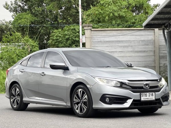 2016 Honda Civic Sedan สีเงิน