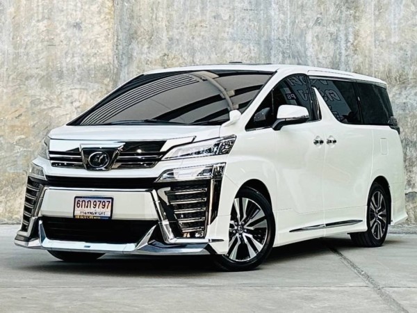 2019 Toyota Vellfire สีขาว