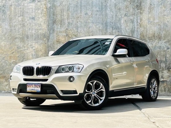 2014 BMW X3 F25 สีเงิน