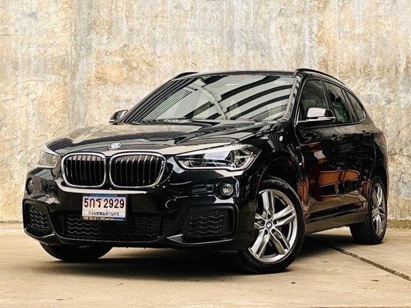 2020 BMW X1 U11 สีดำ