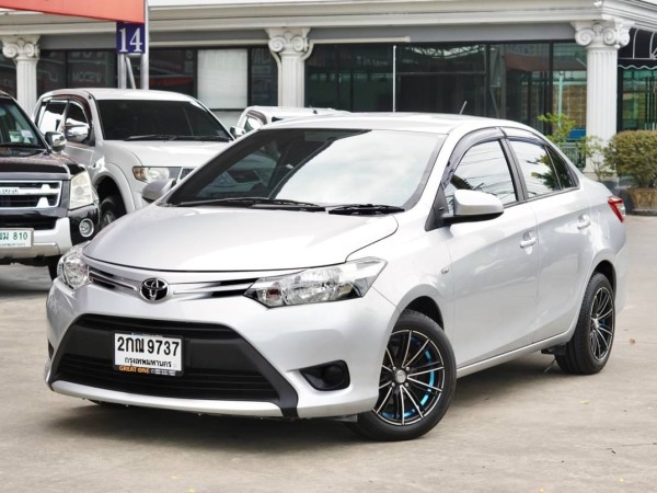 2013 Toyota Vios สีเทา