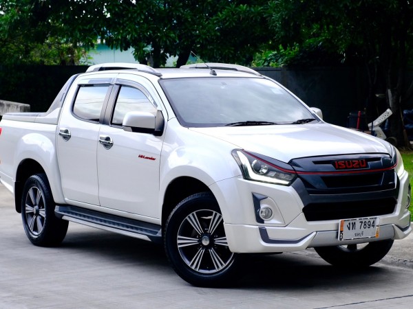 ISUZU Dmax X-Series Hi-Lander 1.9Ddi เครื่องยนต์: ดีเซล เกียร์:Manual ปี: 2018 ฟรีดาวน์ พร้อมโอน