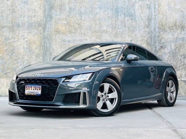 2020 Audi TT สีเทา