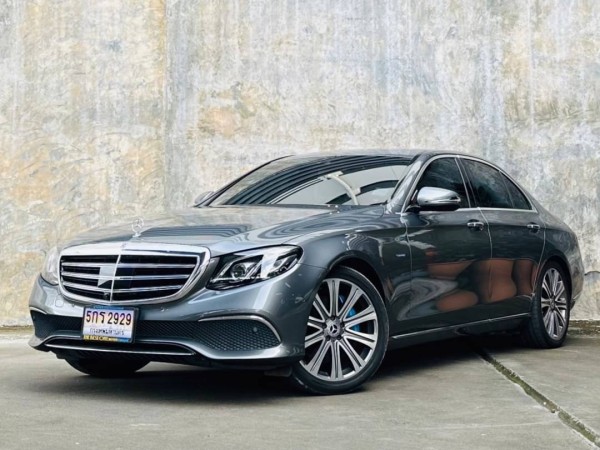 2018 Mercedes-Benz E-Class W213 E350 สีเทา