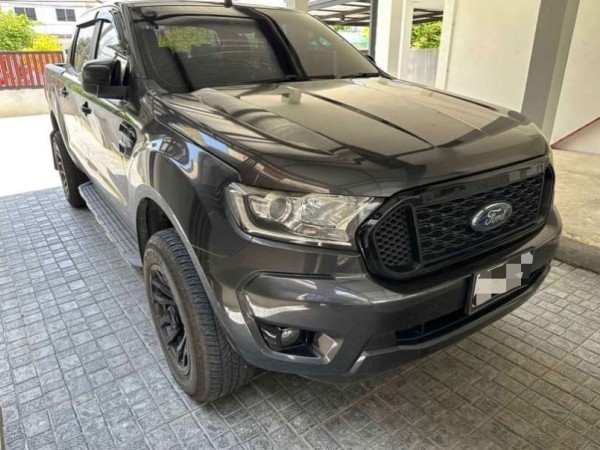 2017 Ford Ranger XL+ (Double Cab) สีเทา